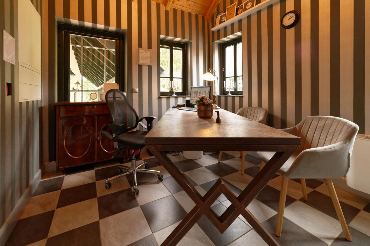 Kosbor Panzio Bed & Breakfast Magyarszombatfa Exterior foto