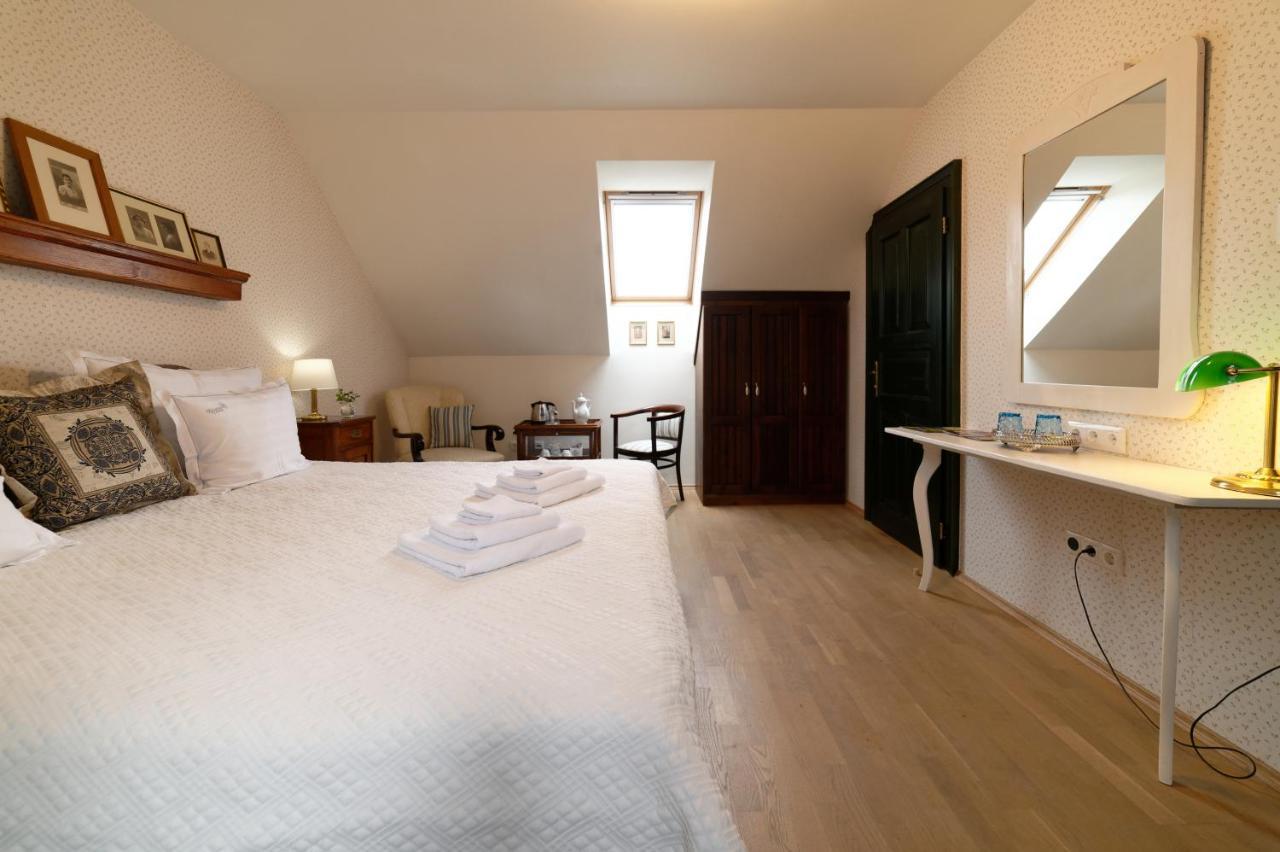 Kosbor Panzio Bed & Breakfast Magyarszombatfa Exterior foto