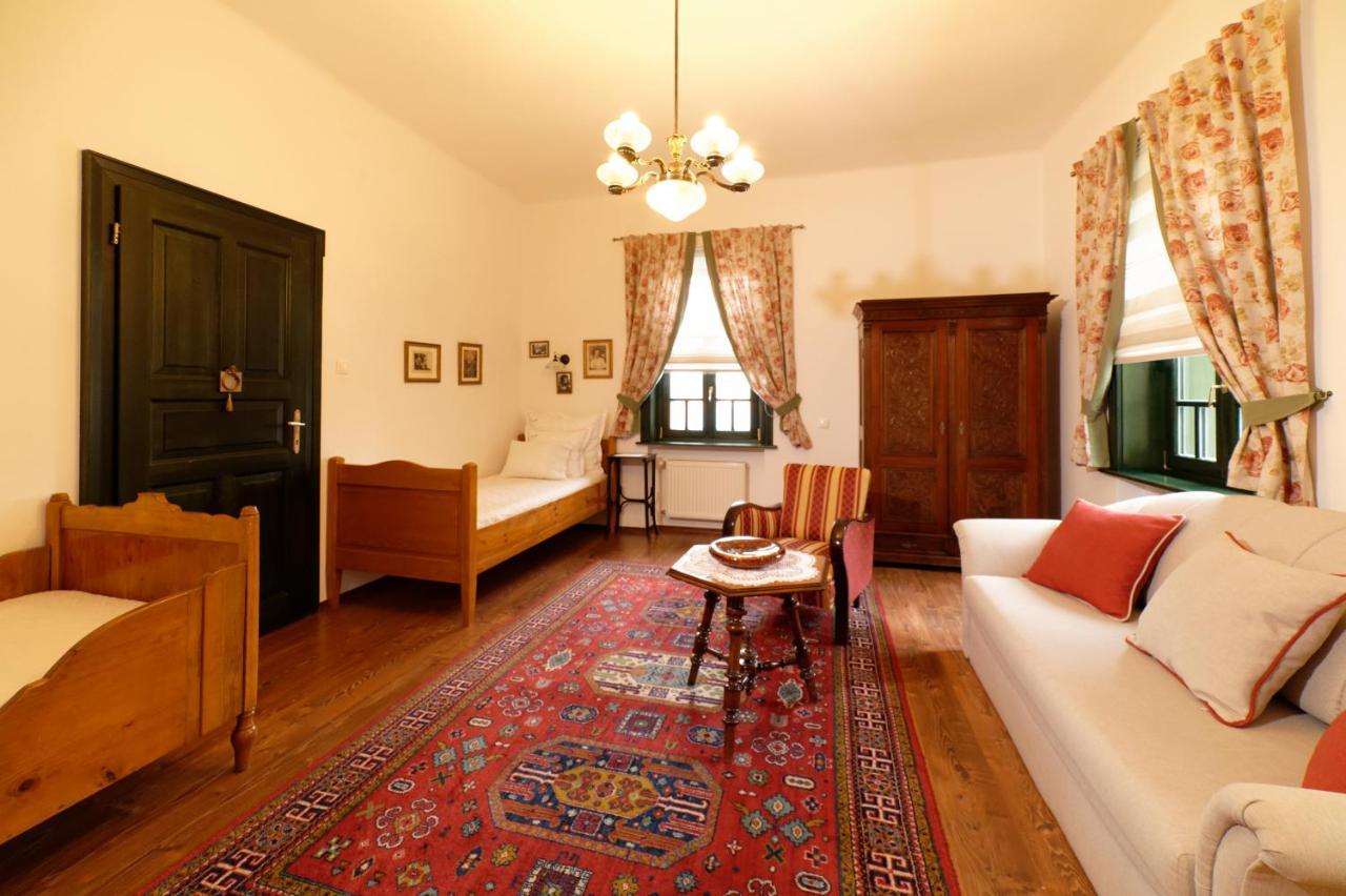 Kosbor Panzio Bed & Breakfast Magyarszombatfa Exterior foto