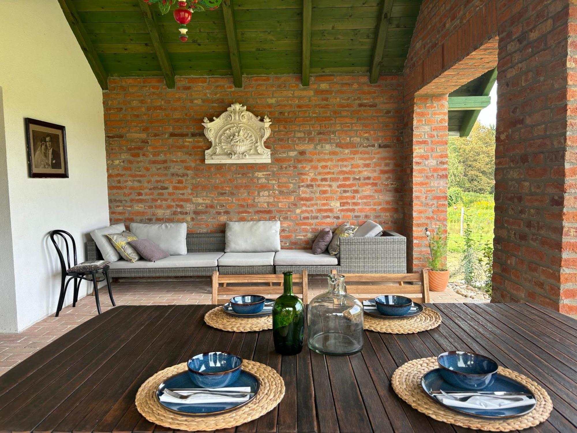 Kosbor Panzio Bed & Breakfast Magyarszombatfa Exterior foto